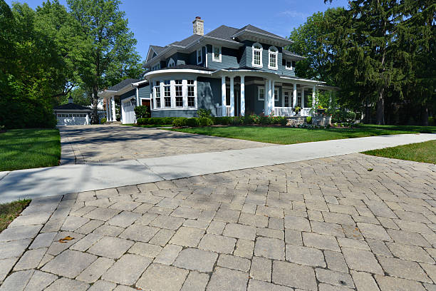 Best Driveway Paving Company  in Riverton, NJ